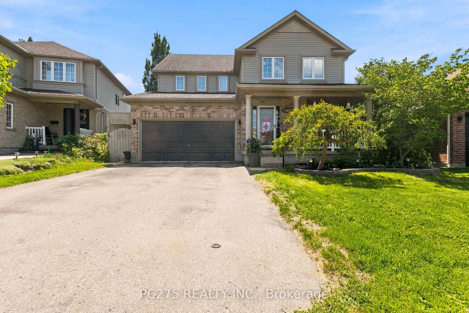 Property Photo: 1365 Bramblewood Street ON N6K 4X2