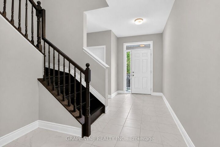 Property Photo: 316 Crossway Terrace ON K2J 5X9