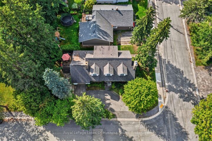 Property Photo:  2 Mountview Avenue  ON P1H 1G8 