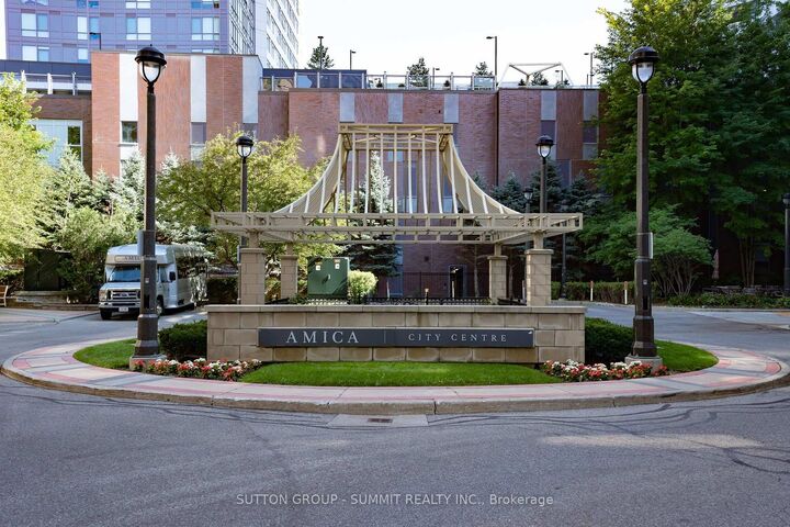 Property Photo: 350 Princess Royal Drive 1505 ON L5B 4N1