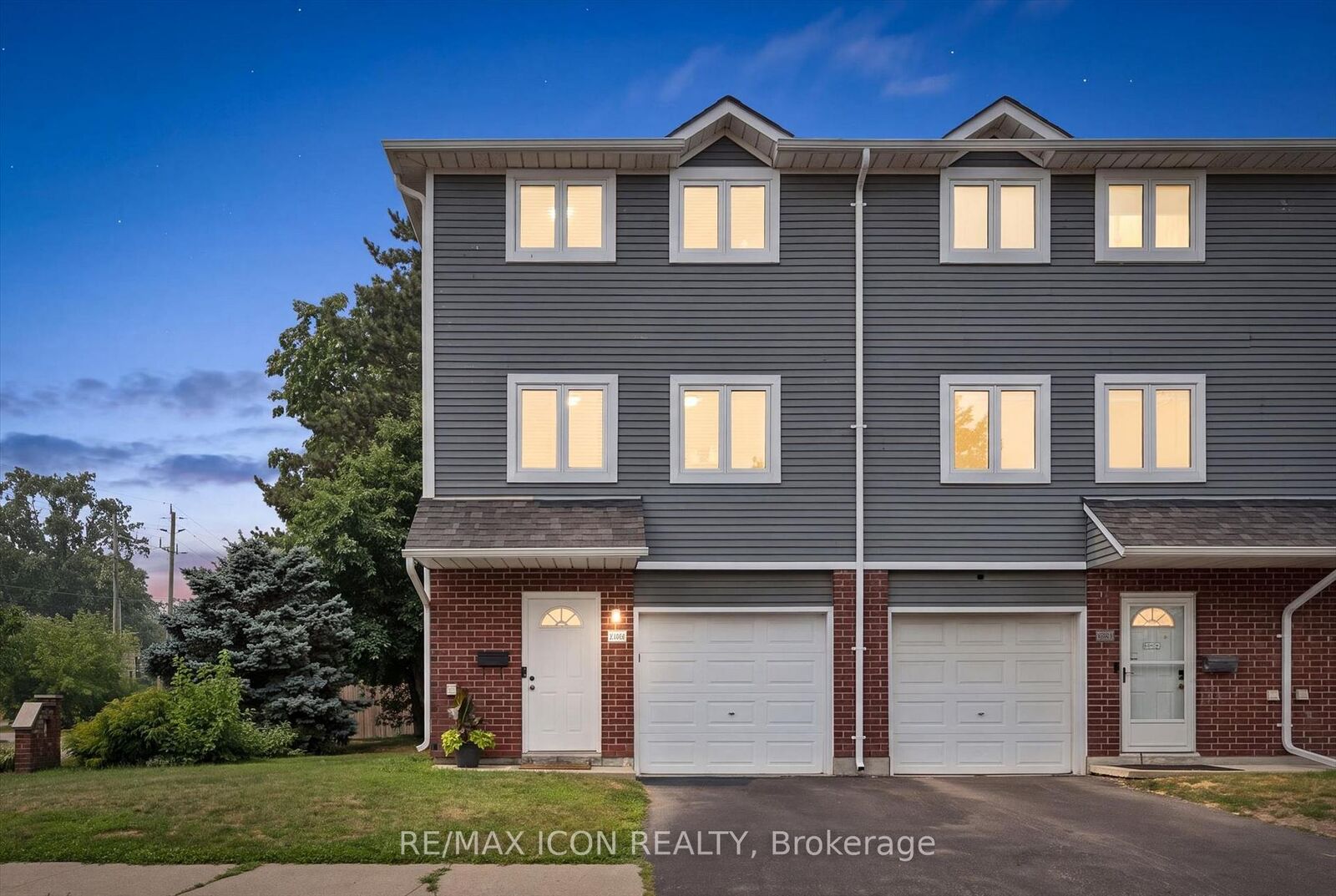 Photo de la propriété:  38 Harris Avenue A  ON N3R 2E9 