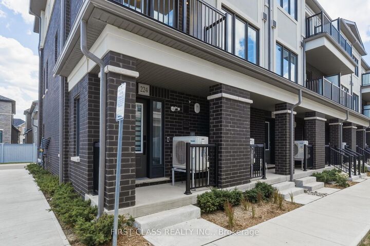 Property Photo: 224 Matawin Lane ON L4B 0H8