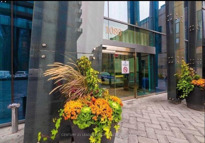 Property Photo:  1080 Bay Street 4505  ON M5S 0A5 