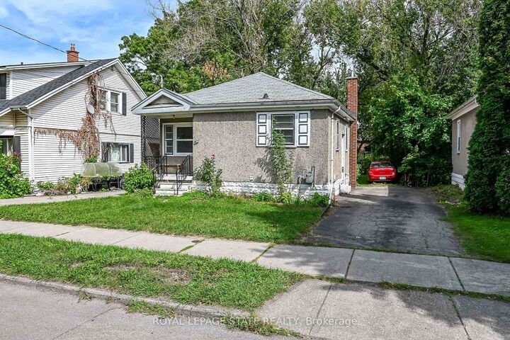 Property Photo: 47 Broadway Avenue ON L8S 2V6