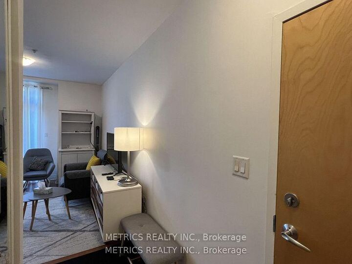 Property Photo: 459 Kerr Street 201 ON L6K 3C2