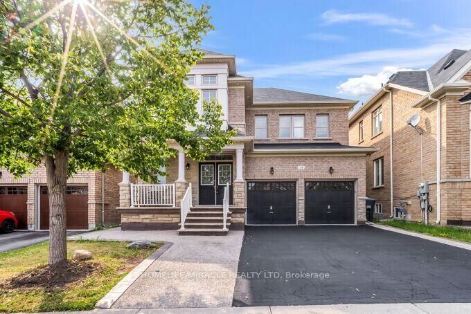 Property Photo: 14 Bonnie Braes Drive ON L6Y 0X4