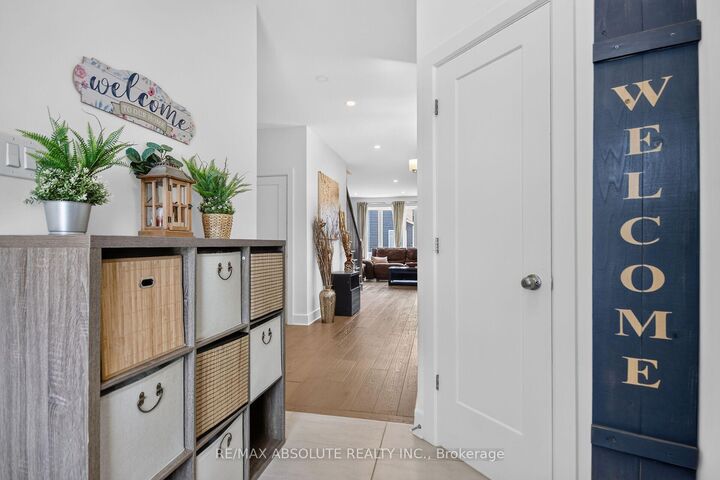 Property Photo: 674 Parade Drive ON K2S 0Z3