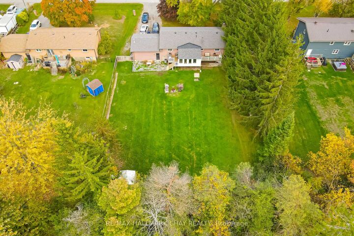Property Photo: 20 Howard Avenue ON L0K 1A0