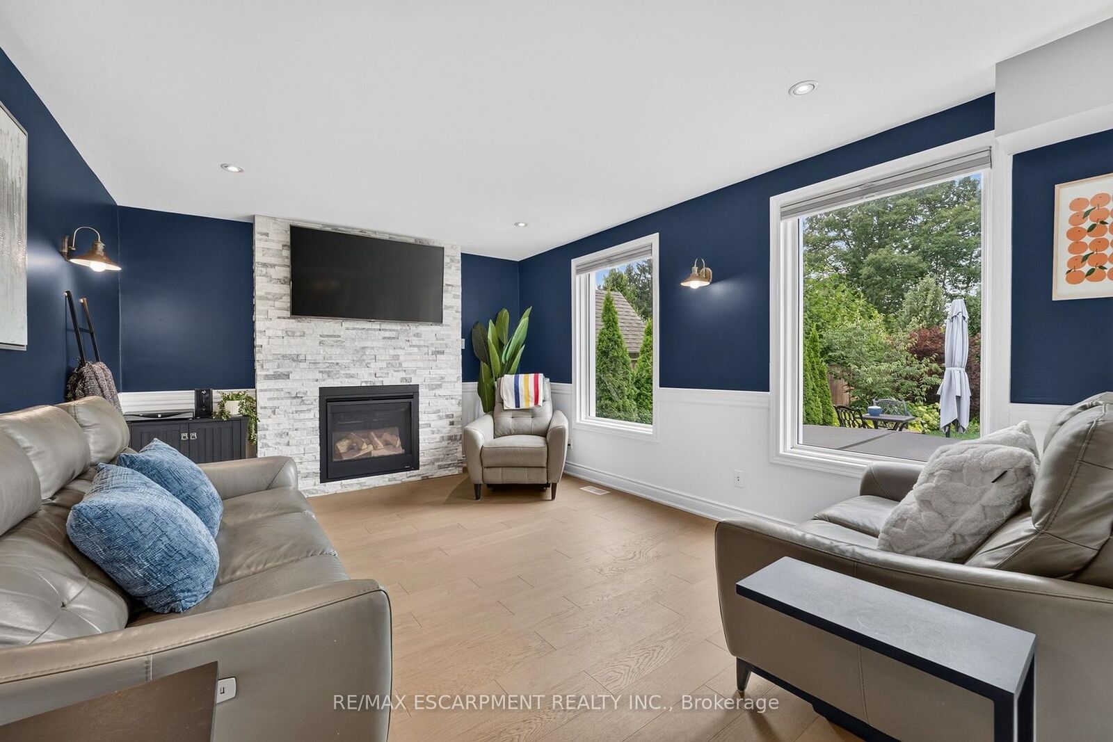Property Photo: 3626 Glen Elgin Drive ON L0R 1S0
