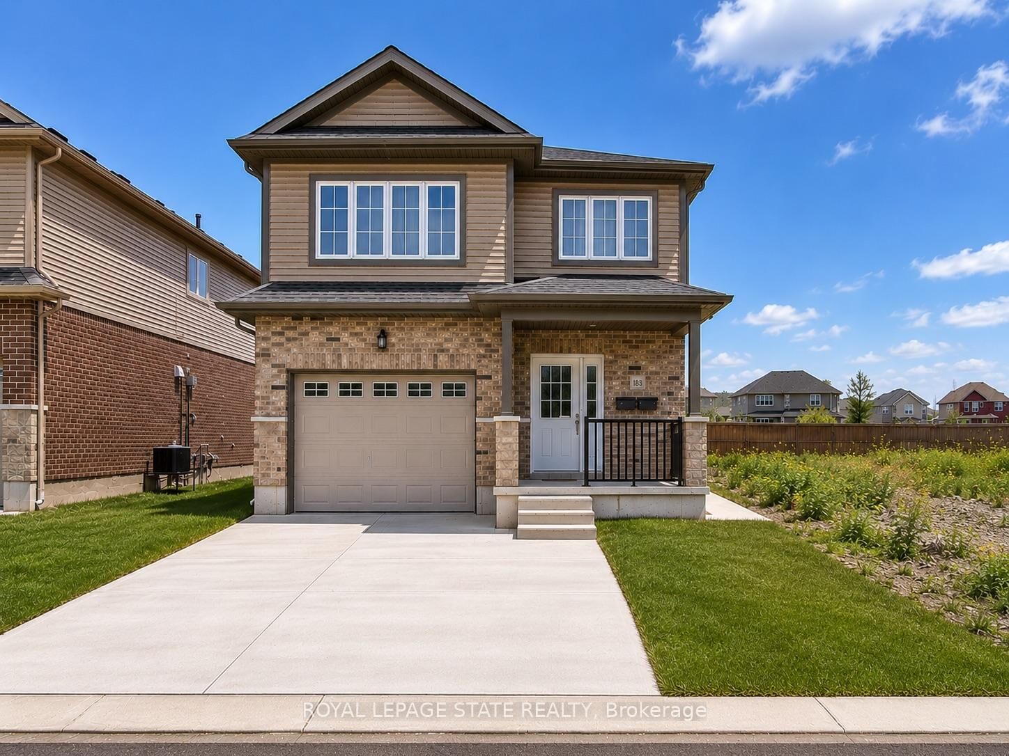 Property Photo:  183 Rykert Street B  ON L2S 2B5 