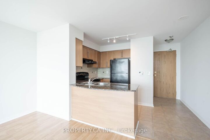 Property Photo: 5508 Yonge Street Ph03 ON M2N 7L2