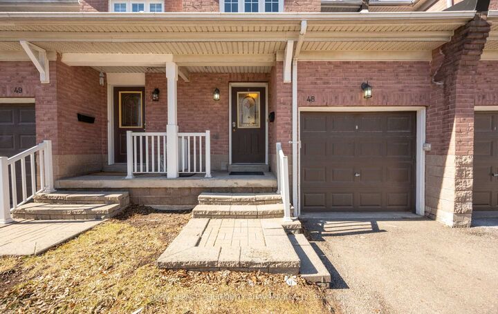 Property Photo: 6830 Meadowvale Town Centre Circle 48 ON L5N 7T5