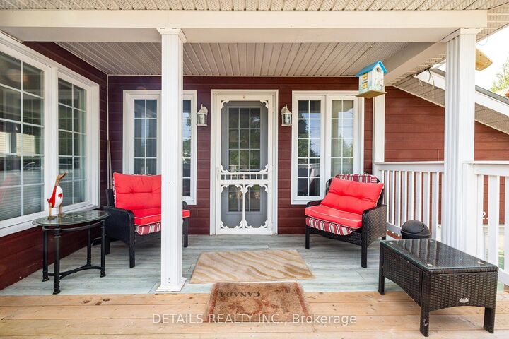 Property Photo: 212 Wellington Street W ON K0G 1N0