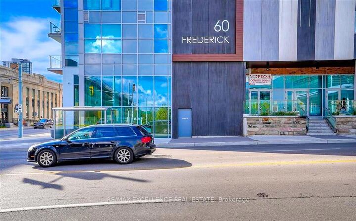 Property Photo:  60 Frederick Street W 2702  ON N2H 0C7 