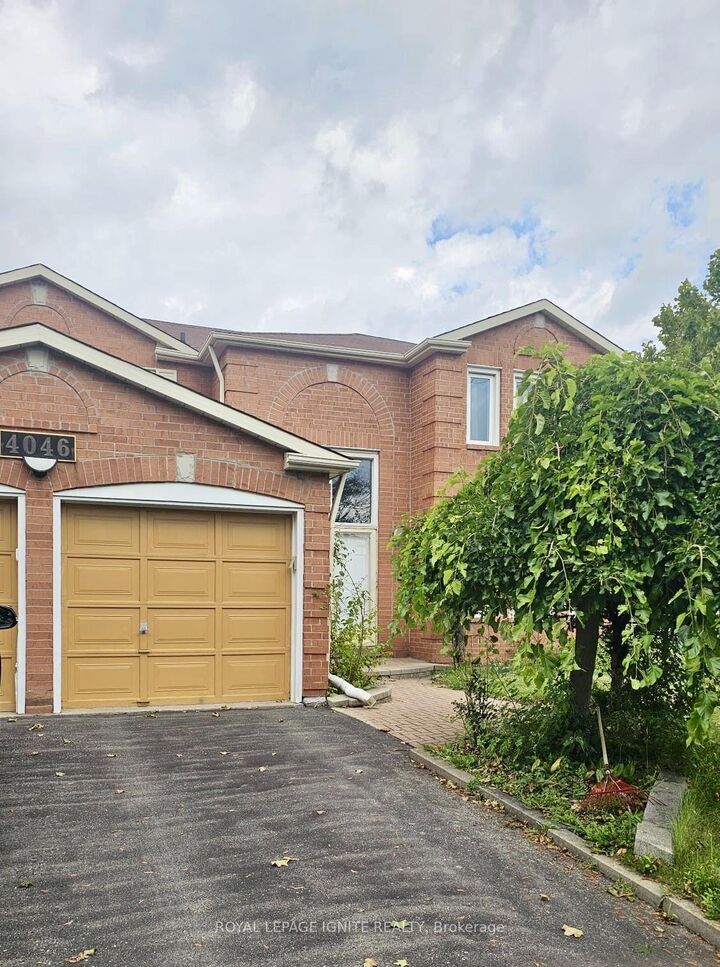 Property Photo:  4046 Ellesmere Road Bsmt  ON M1C 1J2 
