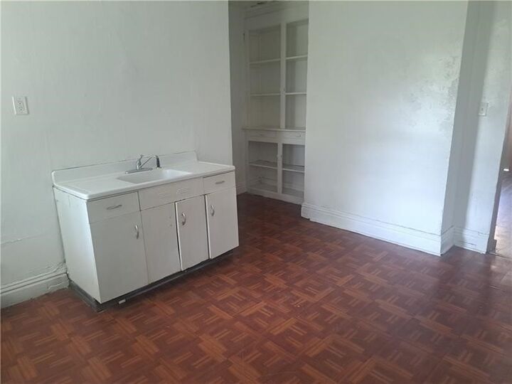 Property Photo:  16 Cuyler Avenue  PA 15644 