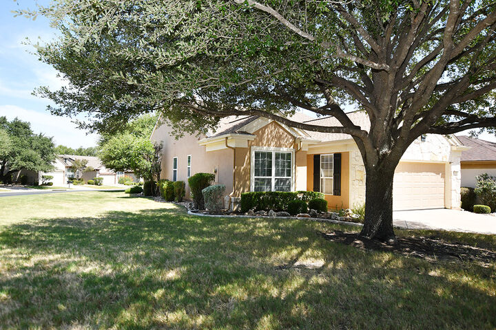 Property Photo:  103 Sunnyside Bend  TX 78633 