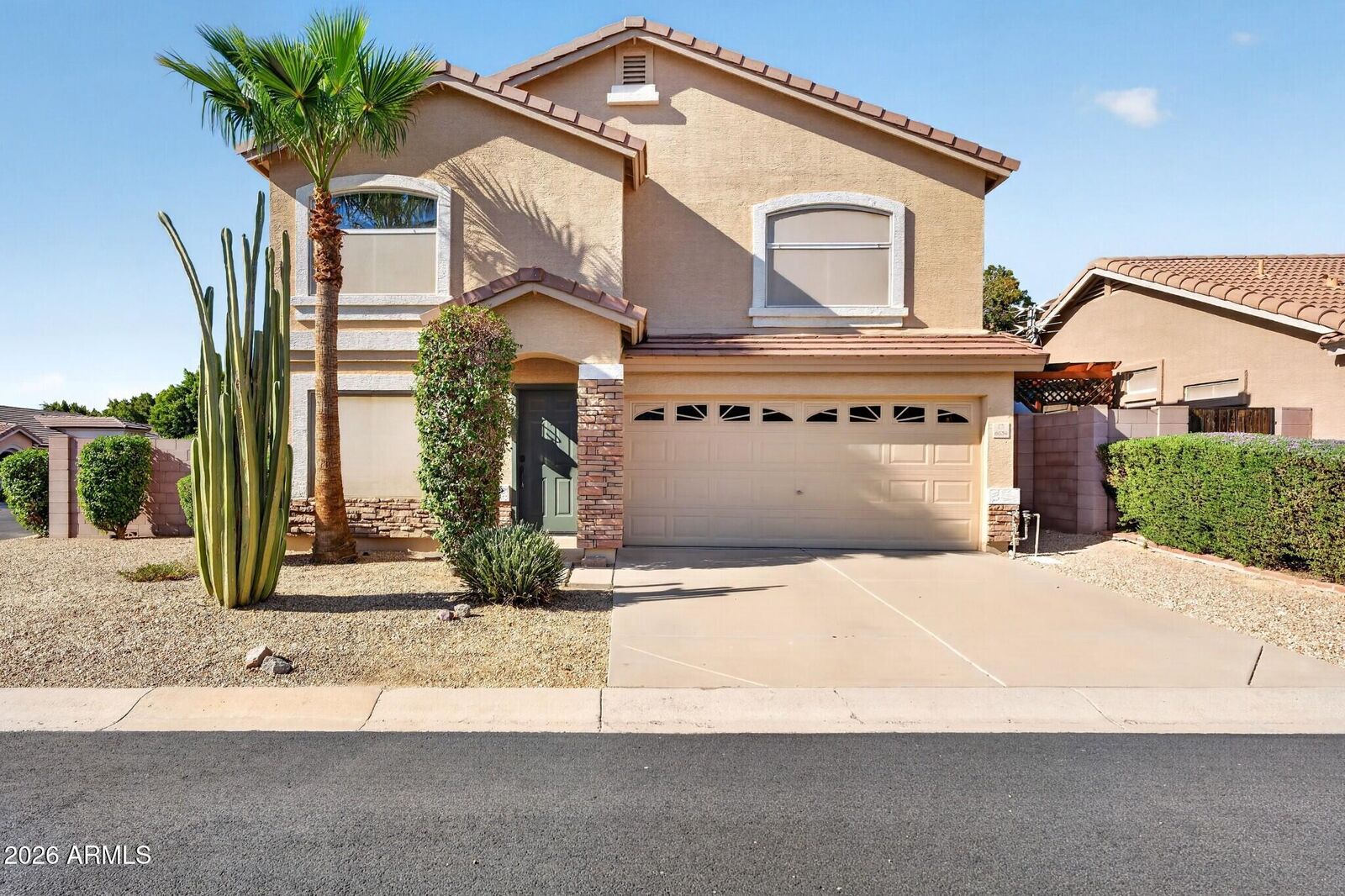 Property Photo: 6634 E Richmond Street AZ 85215