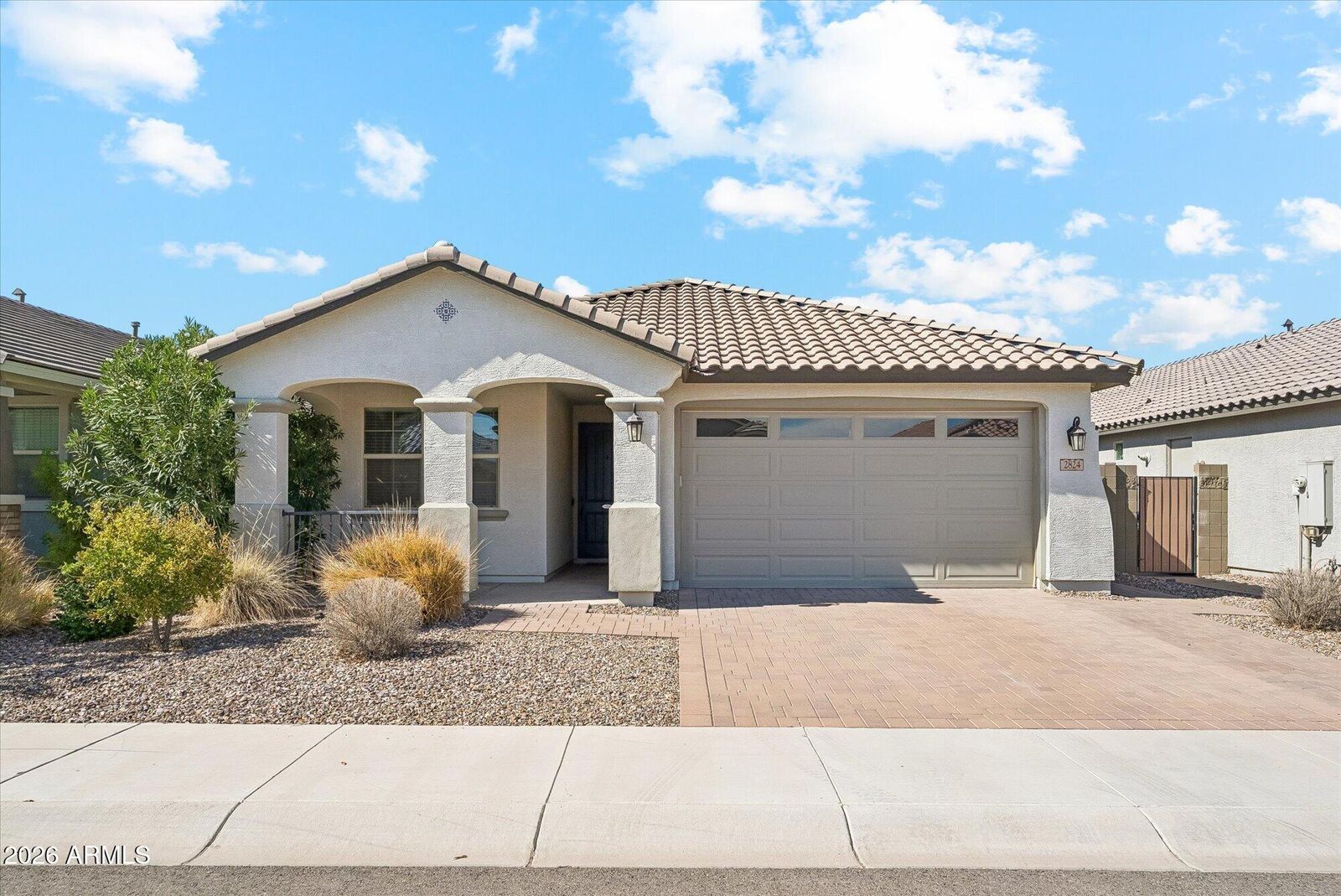 Property Photo: 2824 W Rainbow Drive AZ 85144