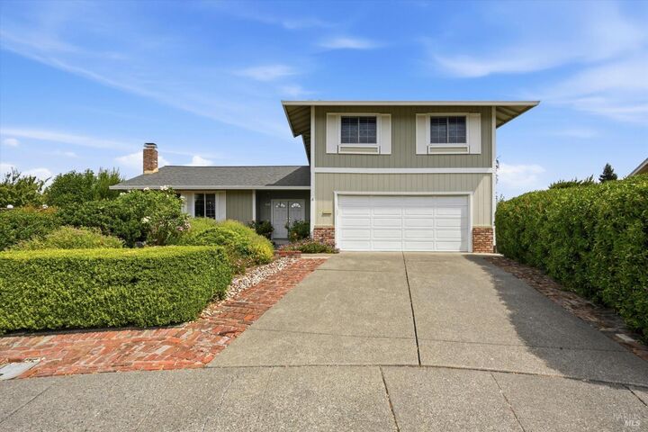 Property Photo:  1657 Albin Way  CA 94954 