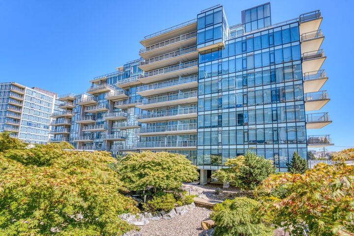 Property Photo: 5177 Brighouse Way 305 BC V7C 0A7