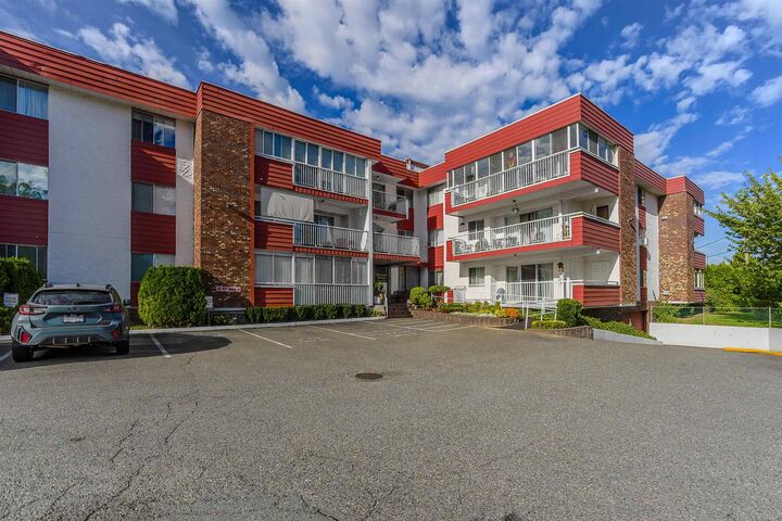 32025 Tims Avenue 104 — photo 1