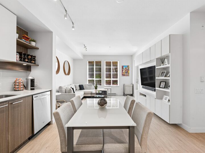 Property Photo: 618 Como Lake Avenue 109 BC V3J 0G1