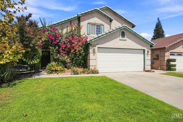 Property Photo:  9602 Hamburg Court  CA 93311 