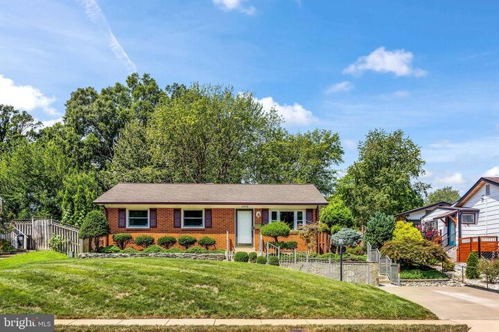 Property Photo: 14208 Bremerton Drive VA 22193
