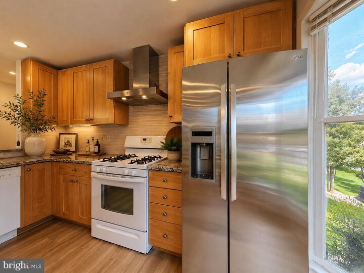 Property Photo:  10651 Pine Haven Terrace  MD 20852 