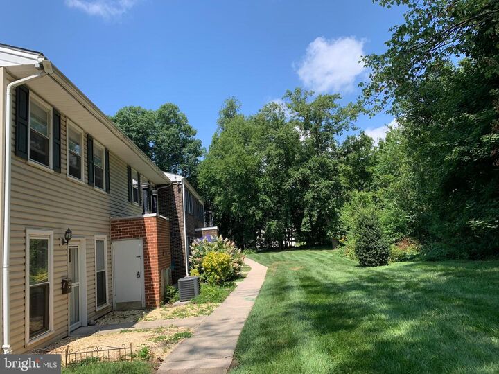 Property Photo: 714 Middleton Place PA 19403
