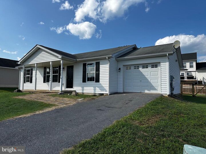 Property Photo: 94 Escalade Lane WV 25403