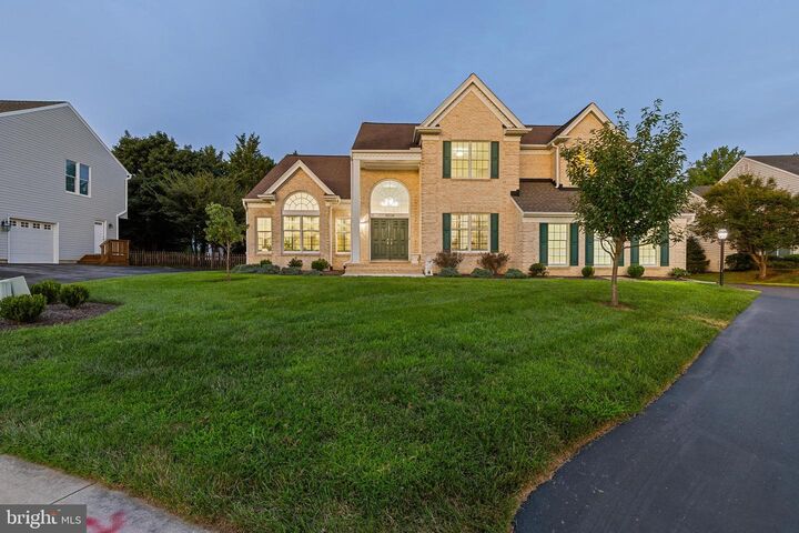 Property Photo:  8504 Southfields Circle  MD 21093 
