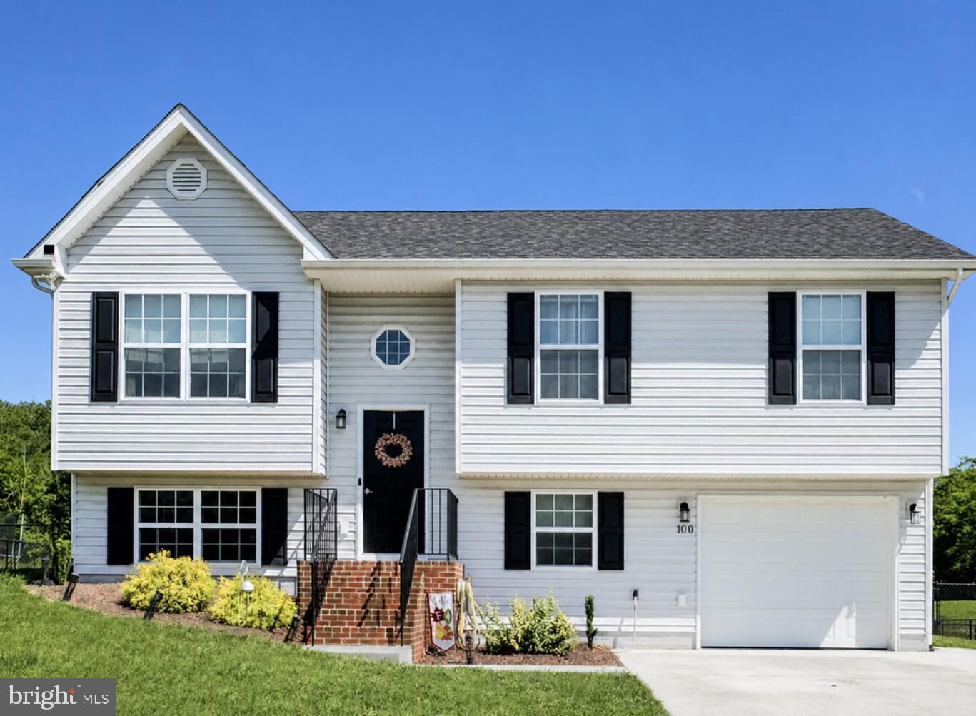 Property Photo:  100 Kaleigh Drive  VA 22644 