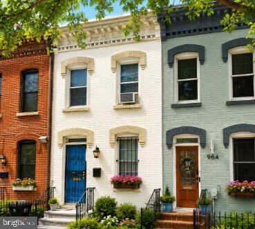 Property Photo: 962 Florida Avenue NW DC 20001