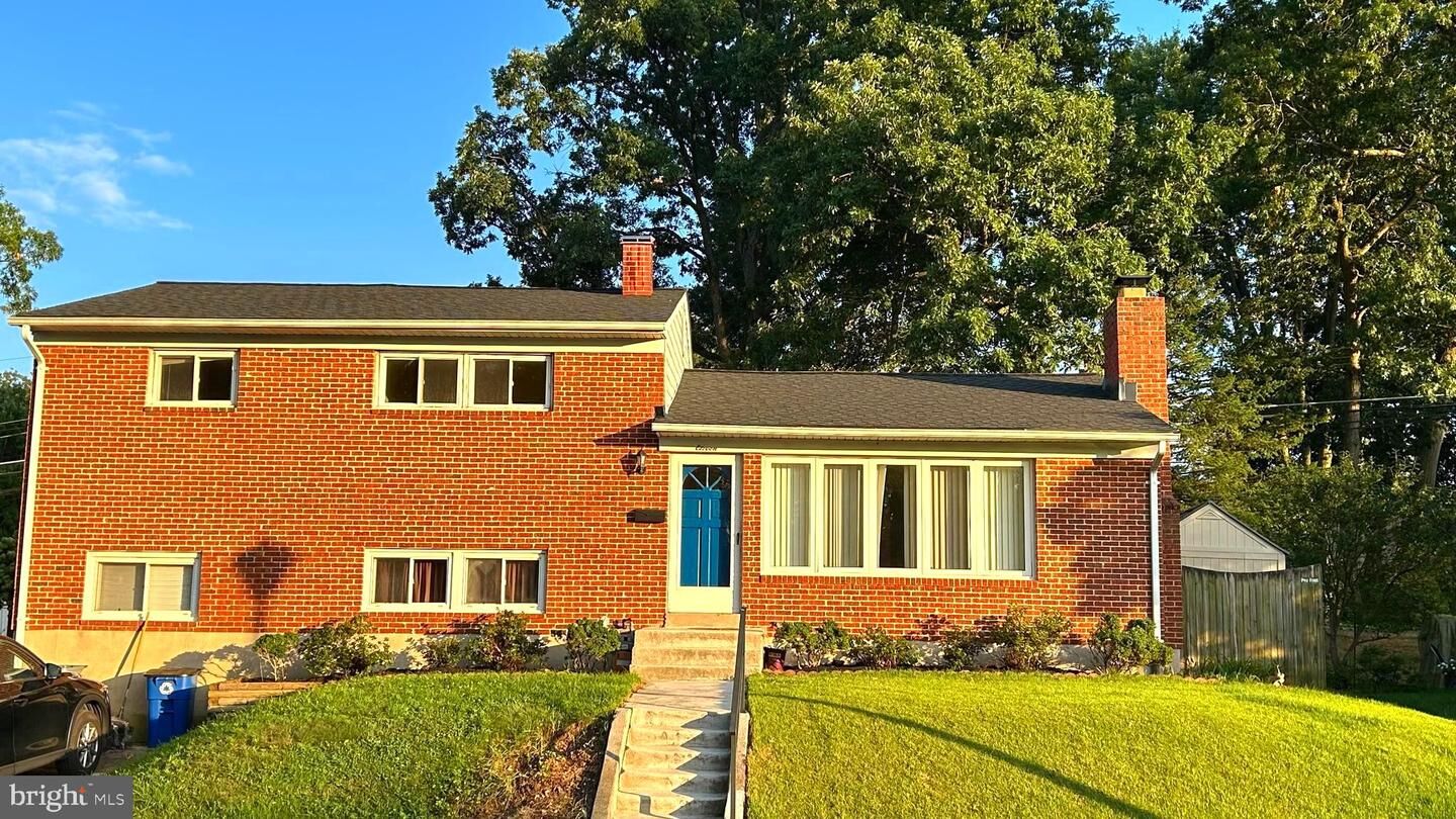 Property Photo:  11 Wendslow Road  MD 21093 