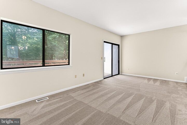 Property Photo:  11859 Coopers Court  VA 20191 