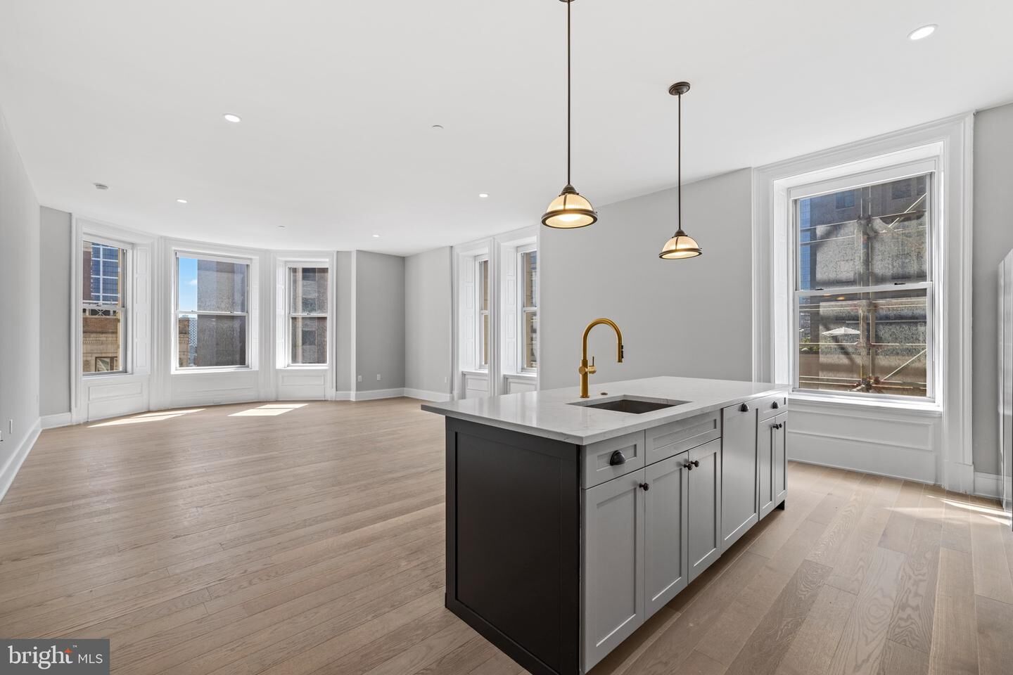 Property Photo: 200 S Broad Street 1003 PA 19102