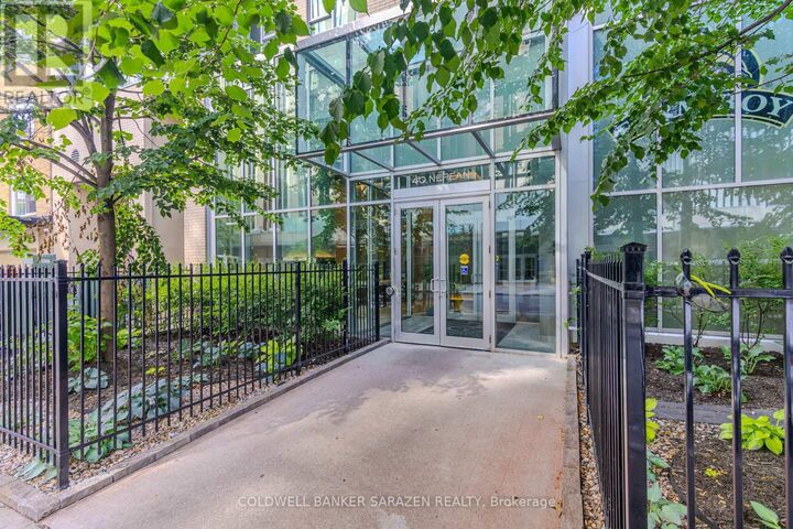 Property Photo: 40 Nepean Street 1407 ON K2P 0X5