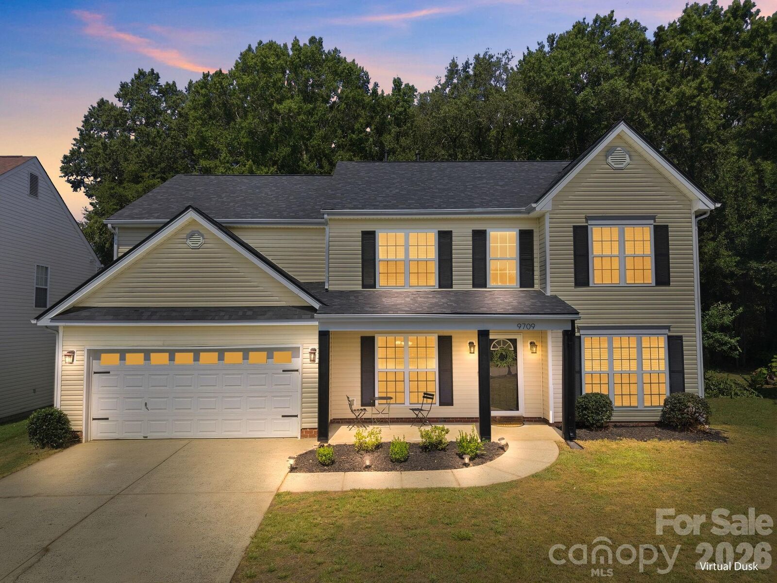 Property Photo: 9709 Nannyberry Lane NC 28273