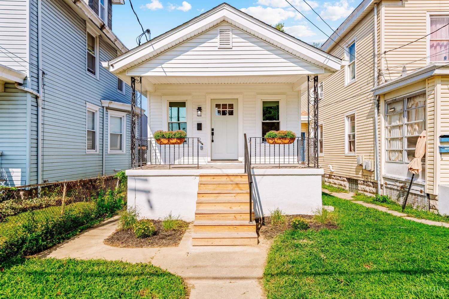 Property Photo: 4411 Allison Street OH 45212