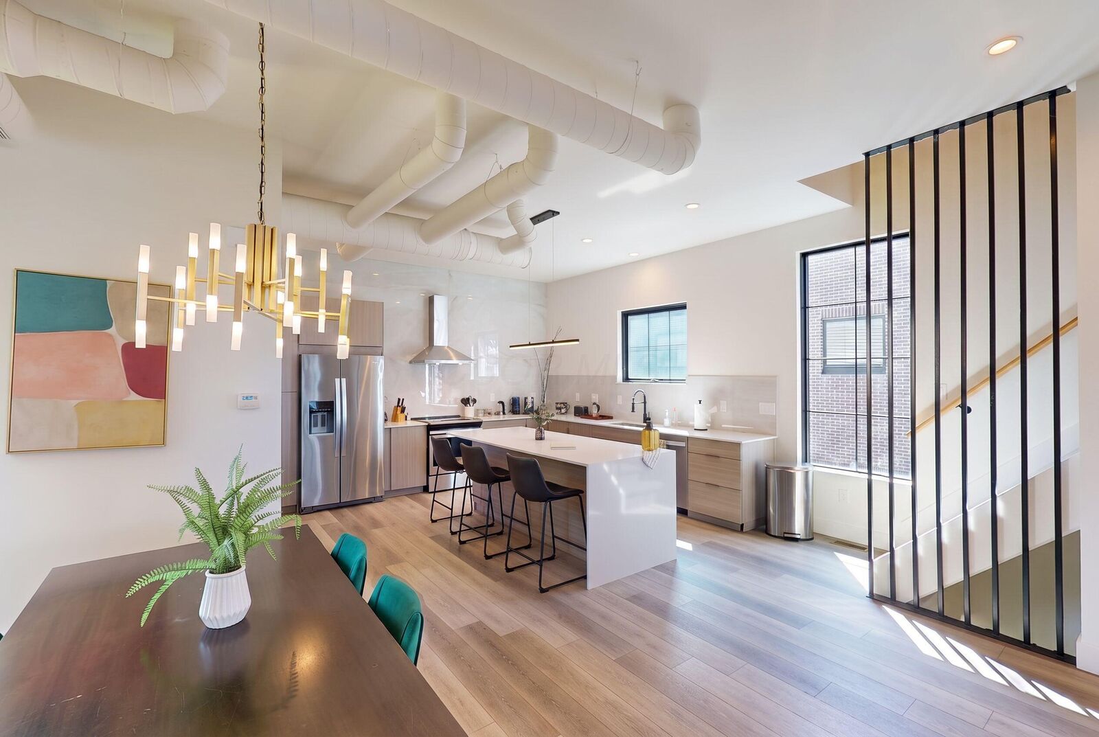 Property Photo:  464 South Lane  OH 43206 