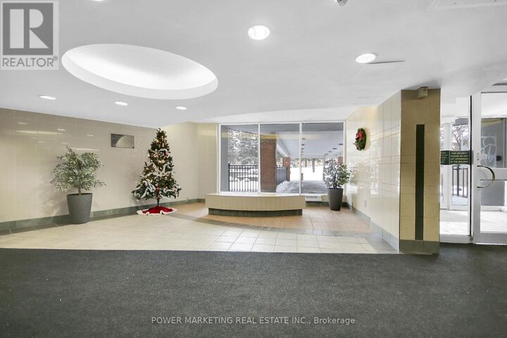Property Photo:  2020 Jasmine Crescent 1116  ON K1J 8K5 