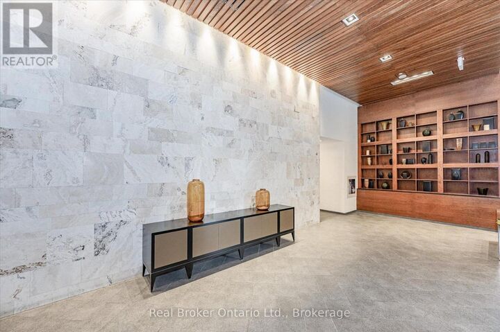 Property Photo:  4090 Living Arts Drive 2103  ON L5B 4M8 