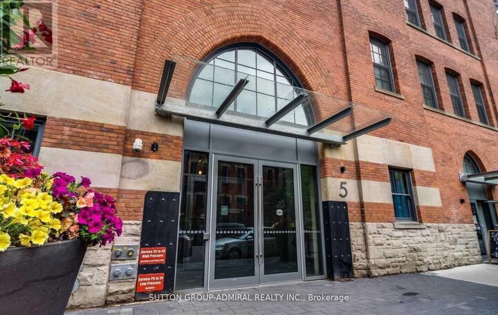 Property Photo:  5 St. Joseph Street 1409  ON M4Y 0B6 