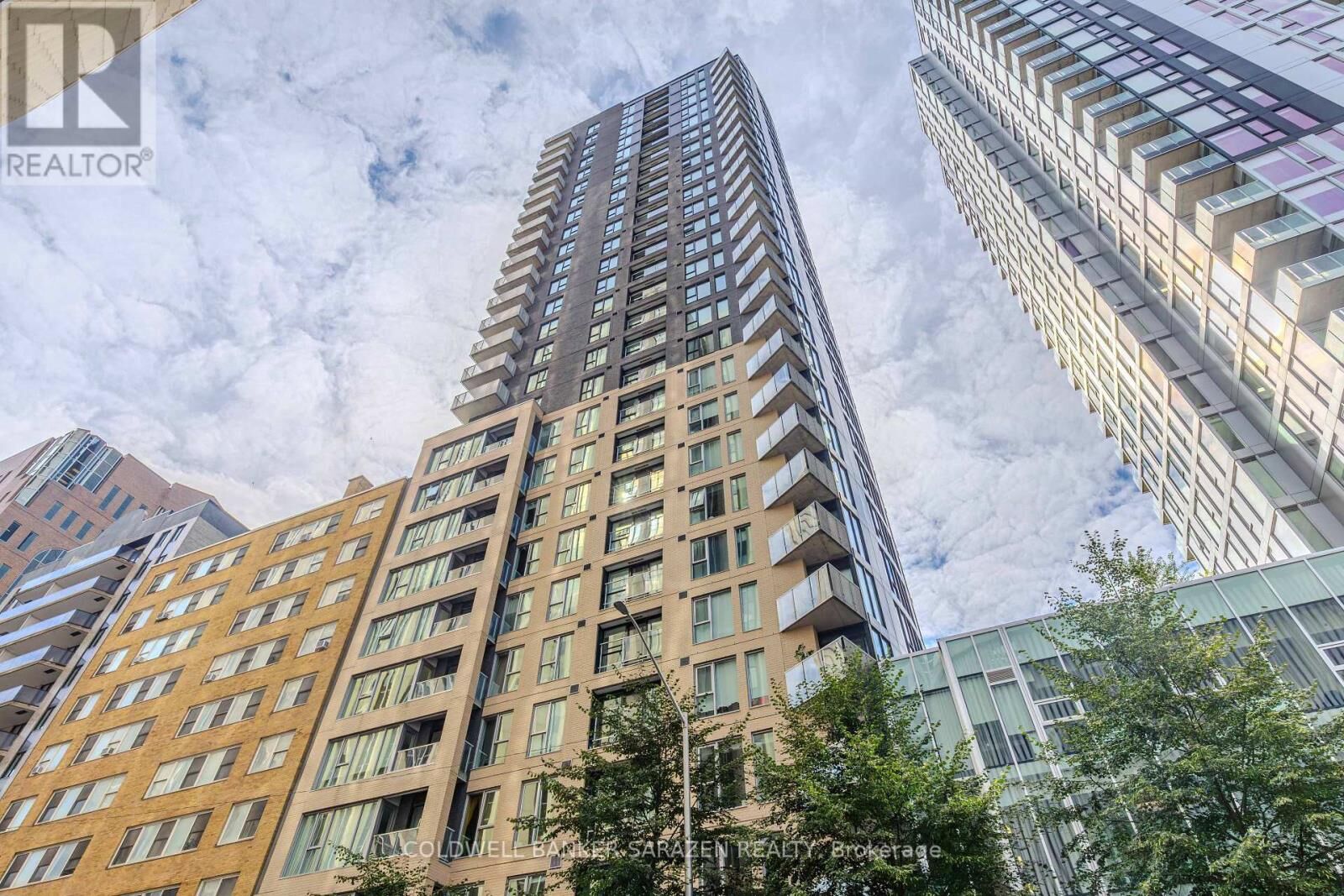 Property Photo:  40 Nepean Street 1407  ON K2P 0X5 