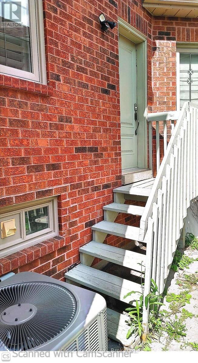 Property Photo: 46 Boake Trail ON L4B 2X7