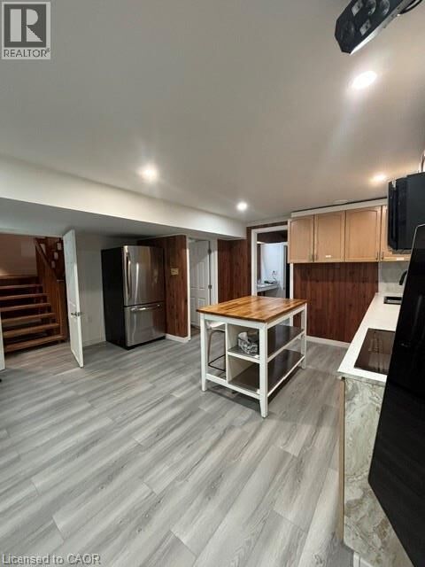 Property Photo:  105 Maple Drive 2  ON L8M 1X1 