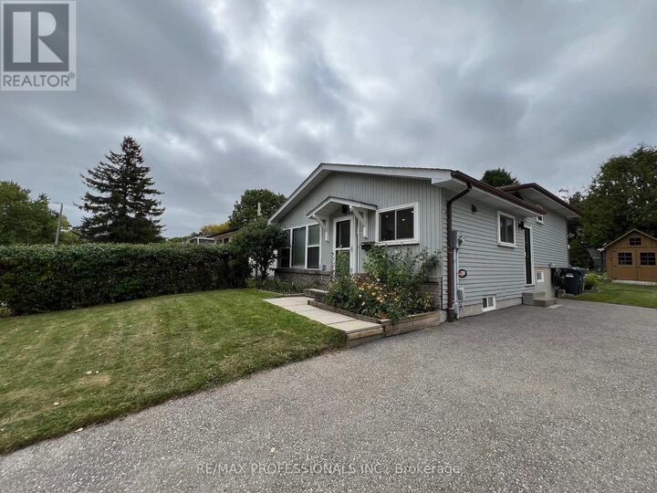 Property Photo:  373 West Acres Drive  ON N1H 7B3 