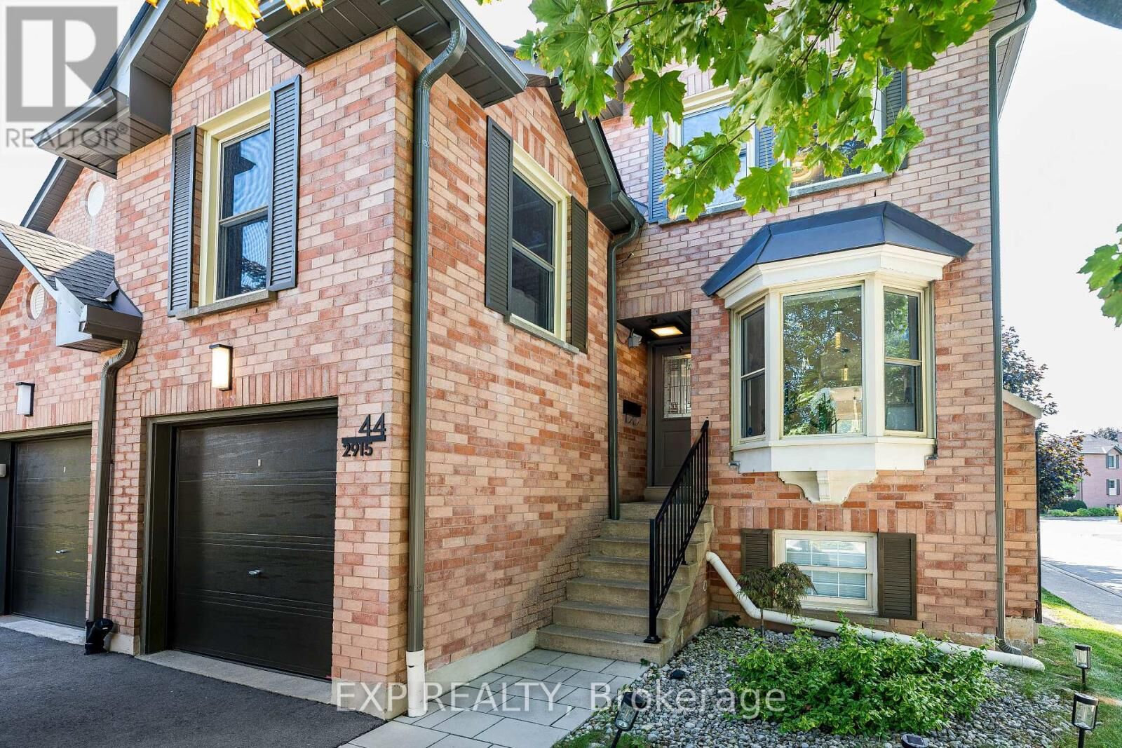 Property Photo: 2915 Headon Forest Drive 44 ON L7M 3Z6